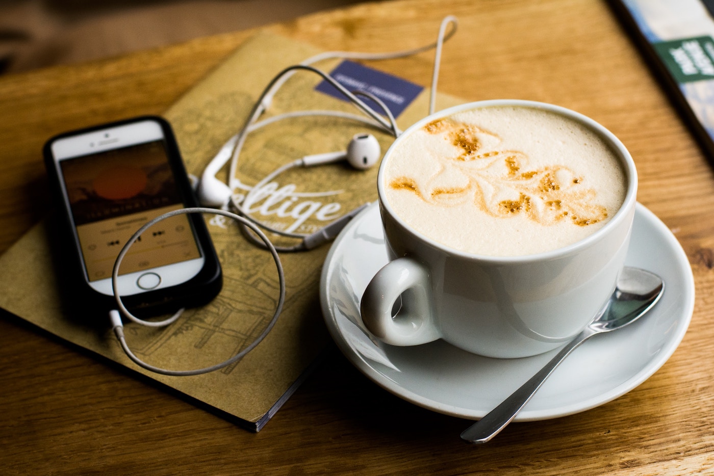What is a Podcast? The Past, Present and Future of Podcasts