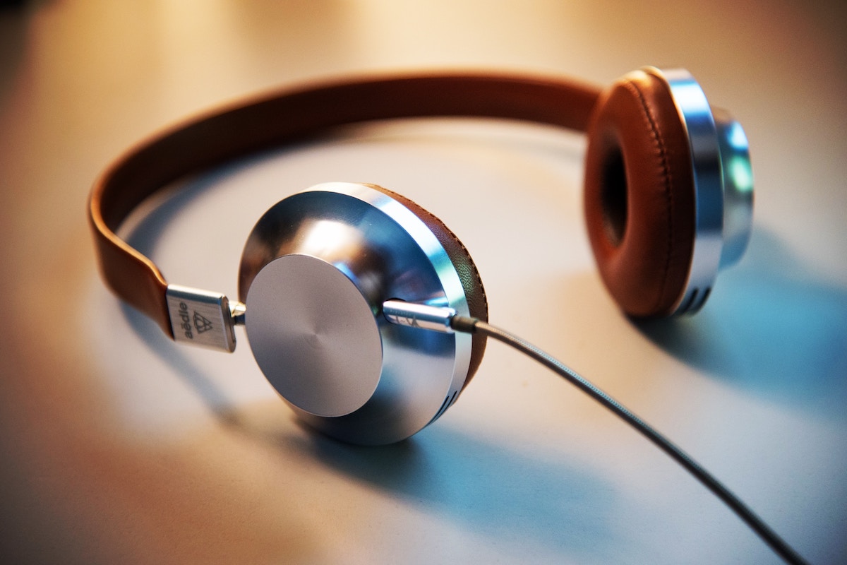 How To Listen To Podcasts?