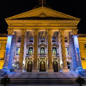 Podcasts about politics in Alberta